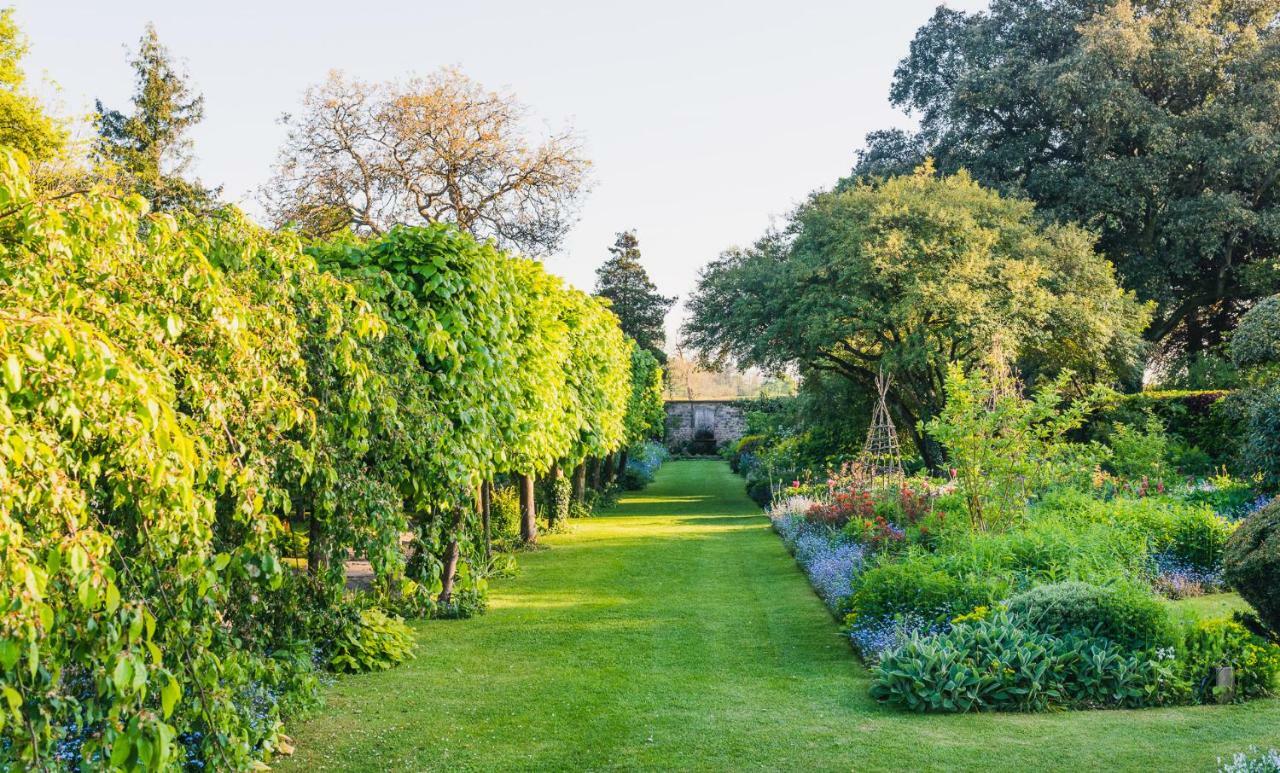 Barnsley House Hotel Ampney Crucis Bagian luar foto